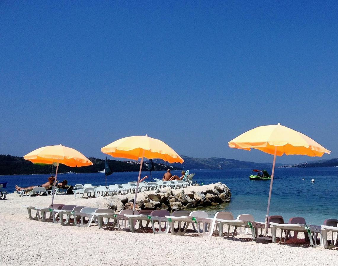 Seaside Villa With Private Pool Home By The Sea - Villa โตรกีร์ ภายนอก รูปภาพ