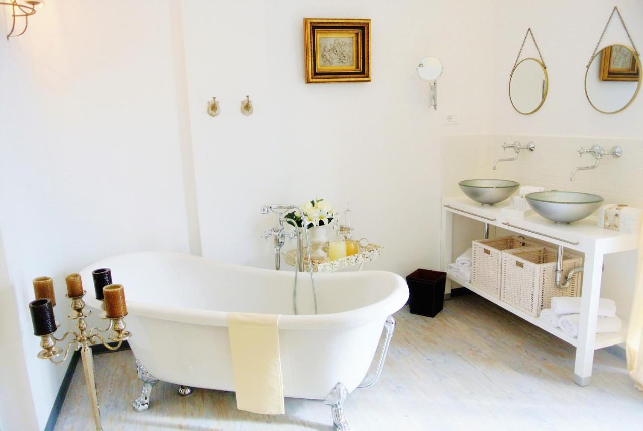Seaside Villa With Private Pool Home By The Sea - Villa โตรกีร์ ภายนอก รูปภาพ
