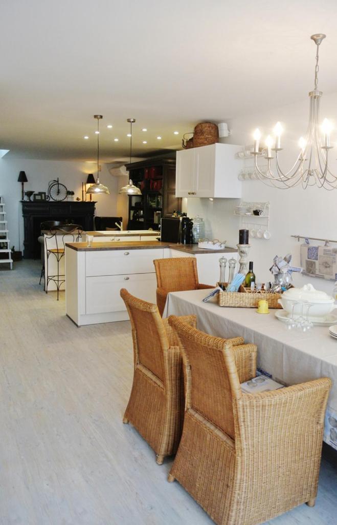 Seaside Villa With Private Pool Home By The Sea - Villa โตรกีร์ ภายนอก รูปภาพ